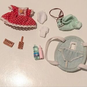 Sylvanian Calico Critters Lil' Woodzeez Mom & Baby Items